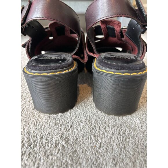 Dr Marten Ariel fisherman sandal, Sz 39, US 8 - Picture 5 of 9